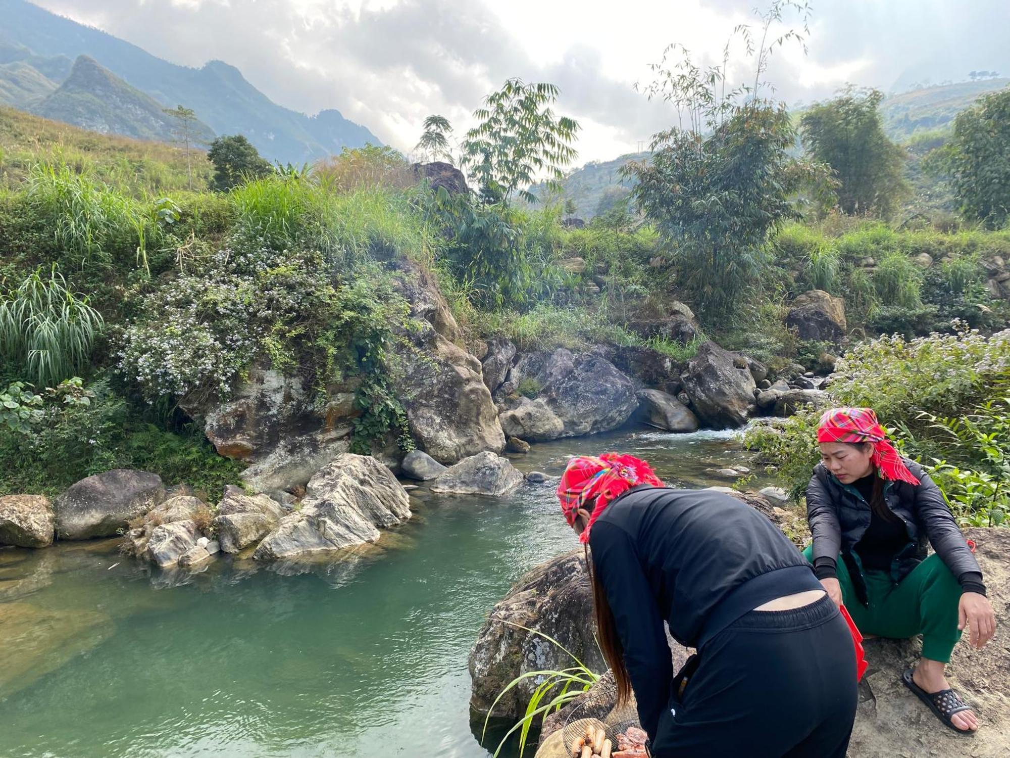 Duy Homestay Du Gia Làng Cac Eksteriør bilde