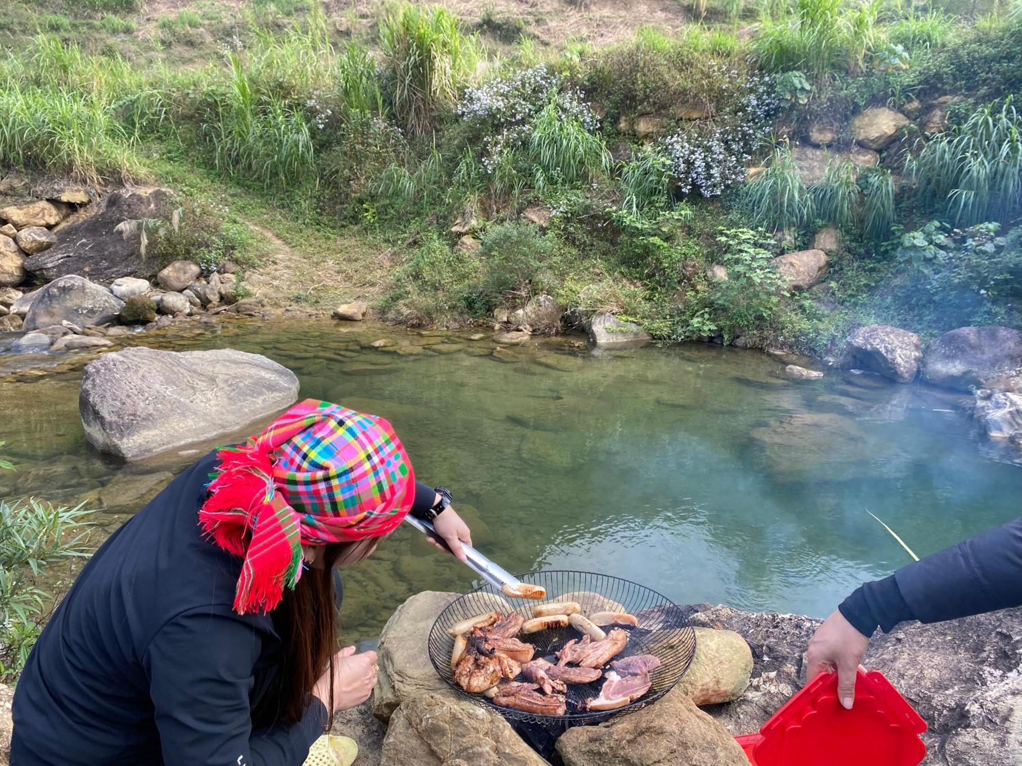 Duy Homestay Du Gia Làng Cac Eksteriør bilde